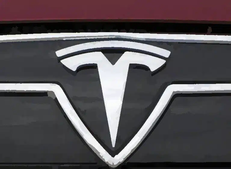Azienda di automobili elettriche Tesla - motore elettrico Tesla, sincrono a magneti permanenti