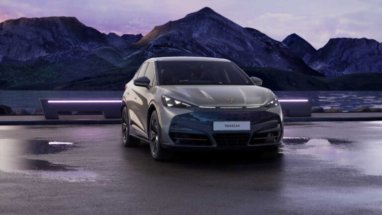 Cupra Tavascan crossover elettrico