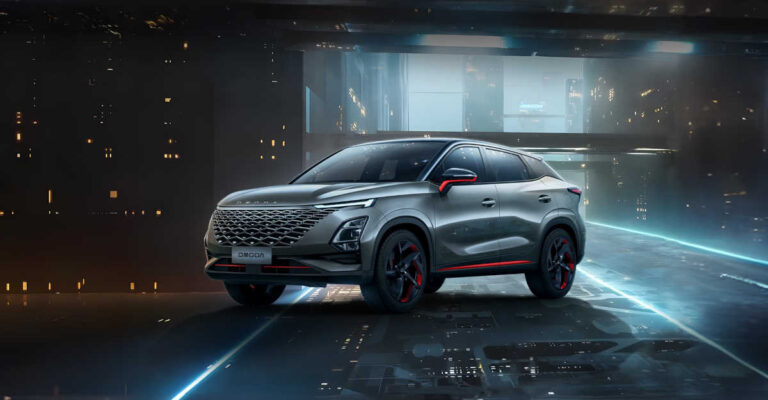 Omoda 5 SUV crossover