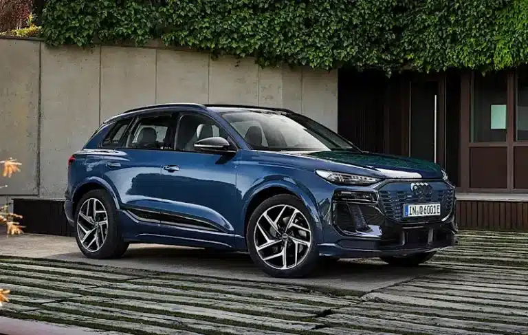 Audi Q6 e-tron SUV elettrico premium di lusso