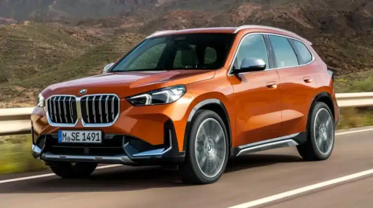 BMW X1 Plug-in Hybrid SUV ibrido compatto