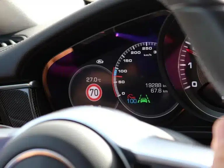 Porsche Innodrive sistema di assistenza adattivo